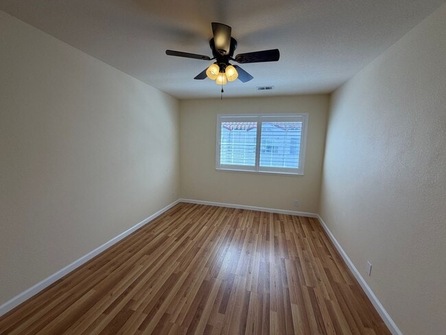 Building Photo - 7011 Silver Brook Ct