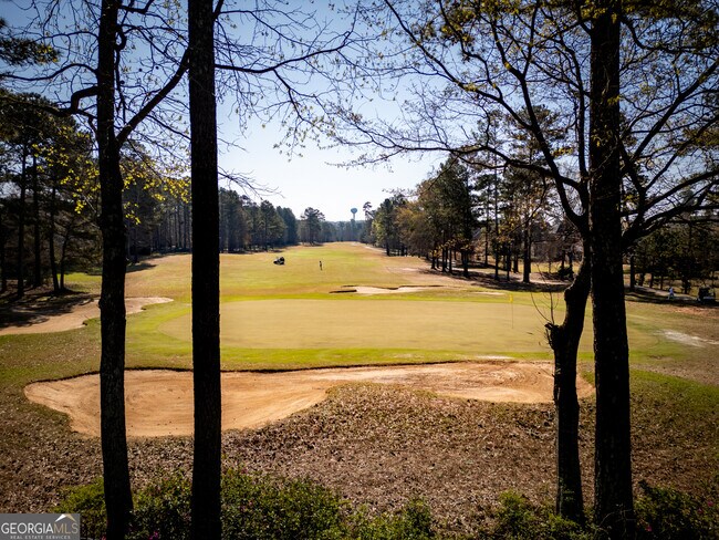 Building Photo - 6048 Golf View Crossing