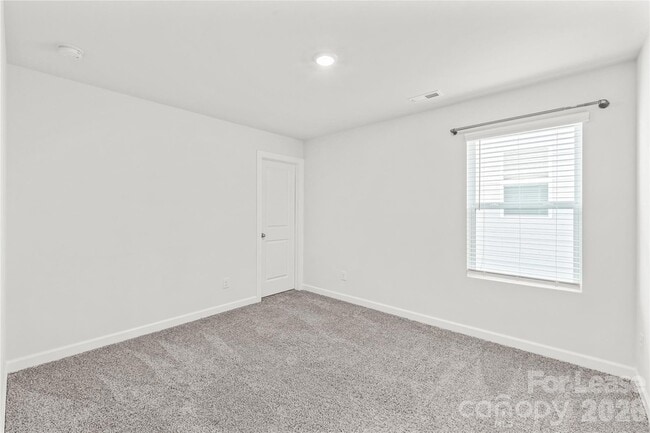 Building Photo - 4059 Armstrong Farm Dr