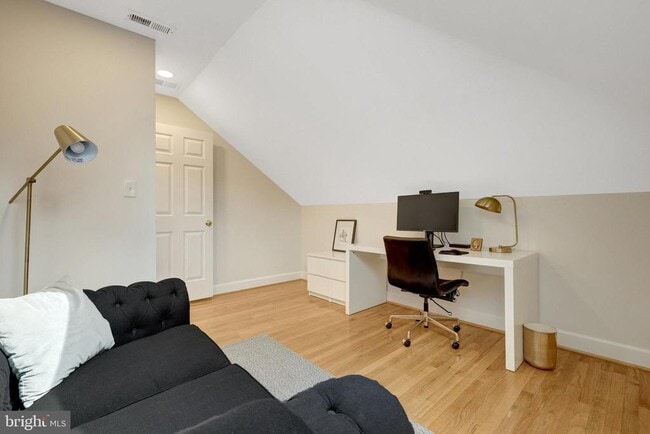 Building Photo - 6305 Dunaway Ct