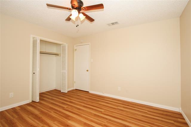 Building Photo - 5301 Wooten Dr