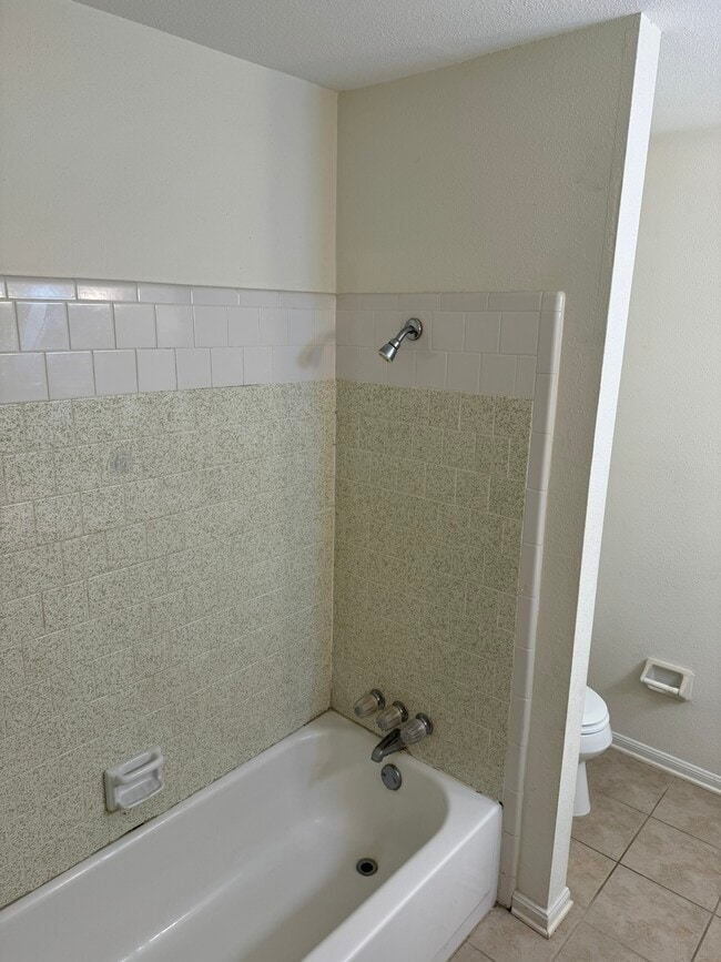 Building Photo - 4605 Cashel Glen Dr