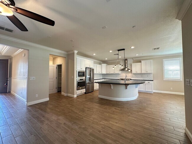 Building Photo - Impressive All Single Story 3 Bedroom, 2.5...