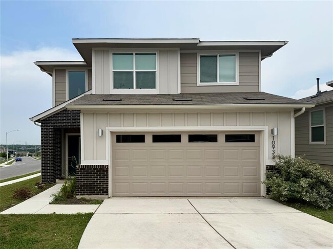 Primary Photo - 10933 Tildon Ave