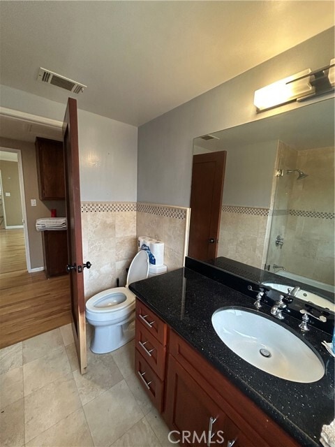 Building Photo - 26835 Basswood Ave