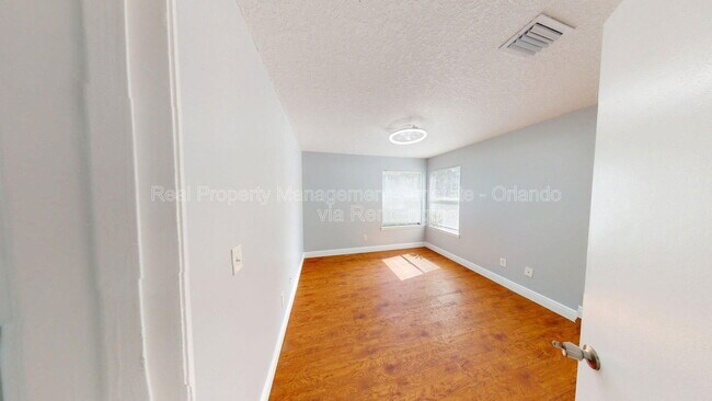 Building Photo - 714 Sugar Bay Way