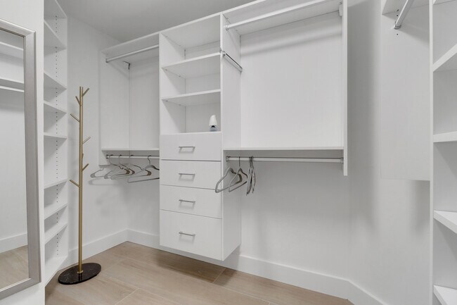 Building Photo - 26974 Montego Pointe Ct