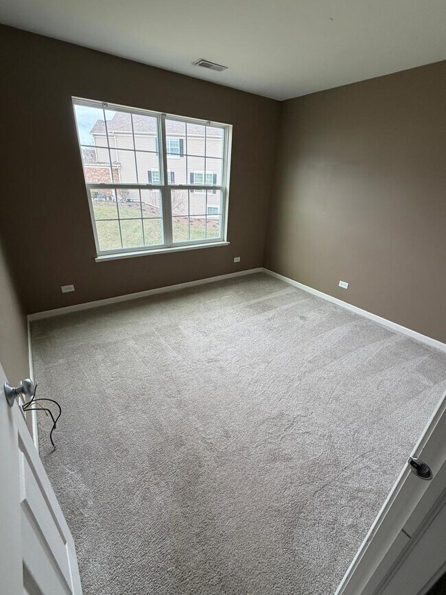 Building Photo - 9911 Williams Dr