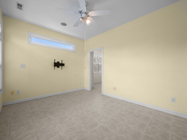 Building Photo - Efficient Brandywine home Available now