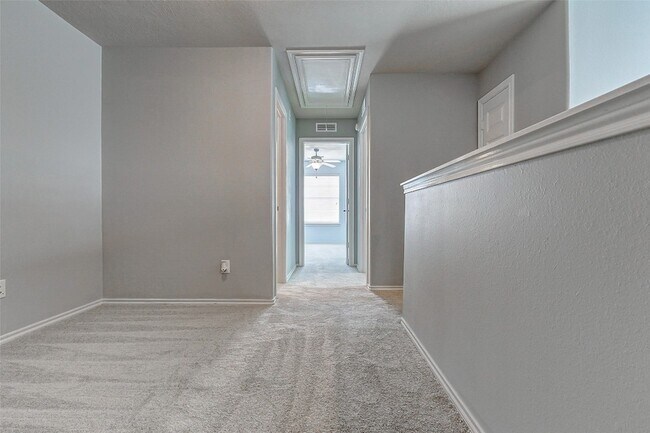 Building Photo - 24522 Folkstone Cir