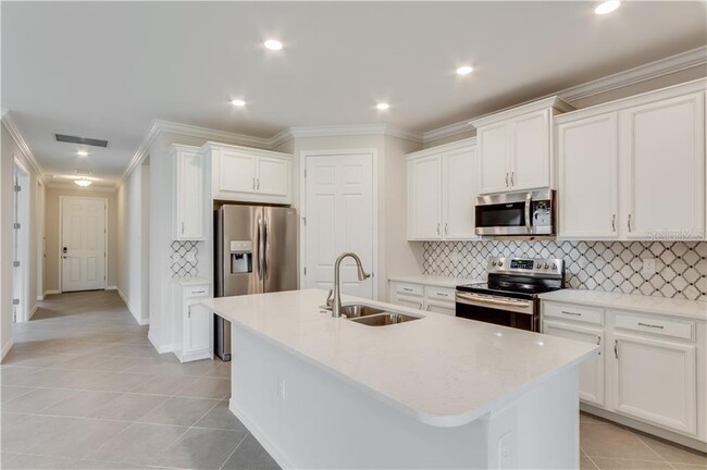 Kitchen - 249 Calmar Way