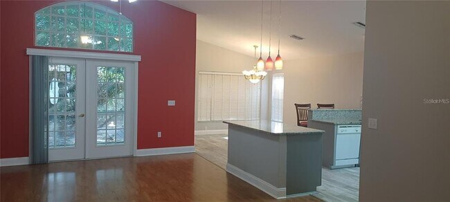 Building Photo - 10907 New Brighton Ct