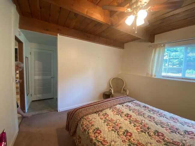 Building Photo - 4 Bed 2 Bath Home in Monroe