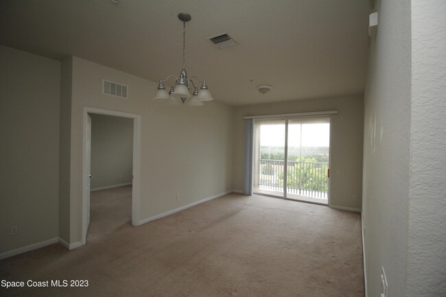 Building Photo - 1576 Peregrine Cir