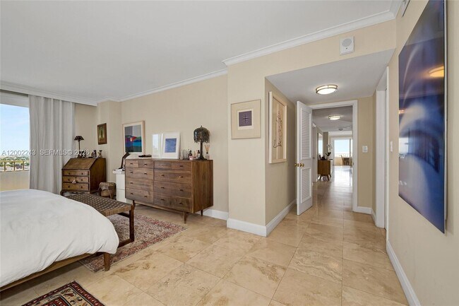 Building Photo - 155 Ocean Ln Dr