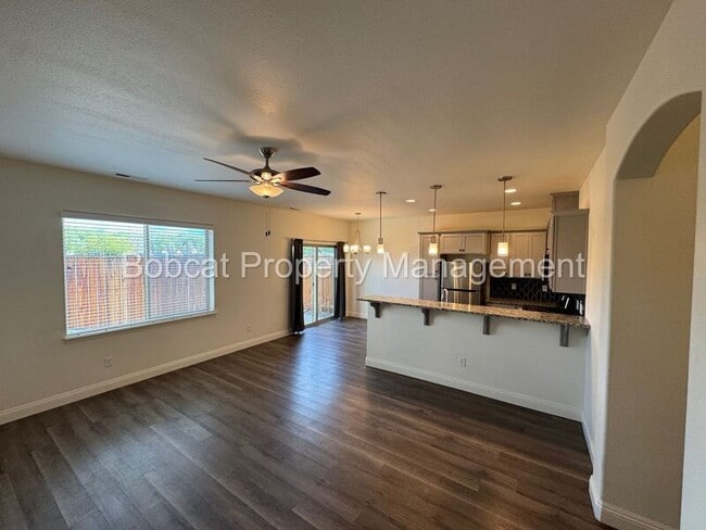 Building Photo - 1249 Correlli Ct