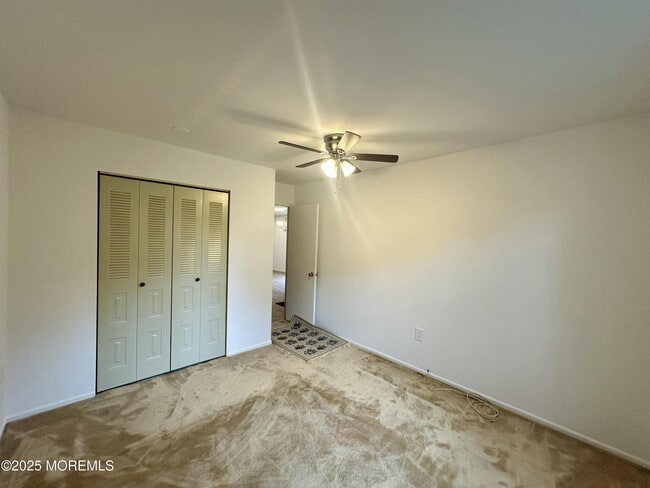 Building Photo - 143 Archery Ct