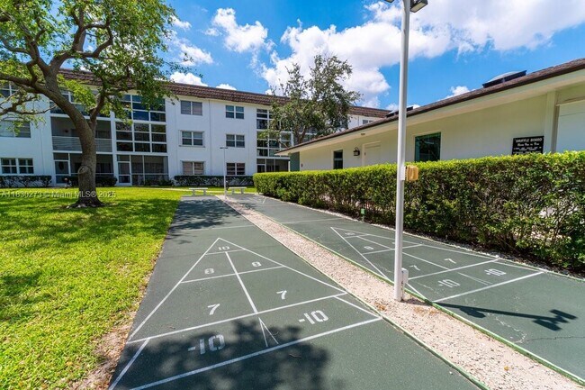 Building Photo - 1501 S Ocean Blvd