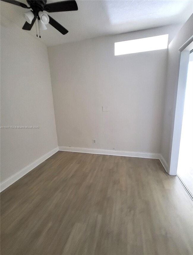 Building Photo - 503 74th St