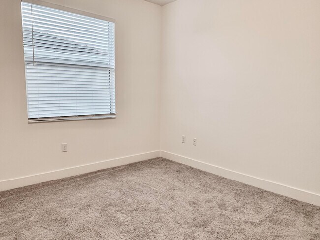 Building Photo - 9754 Celtic Sea Ln