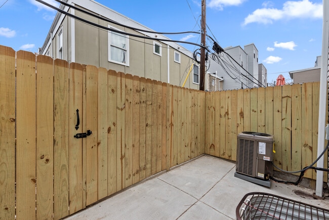 Building Photo - 2245 Titan St