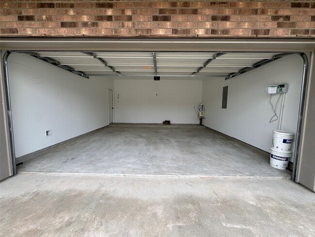 Building Photo - 6423 Green Pedal Ln