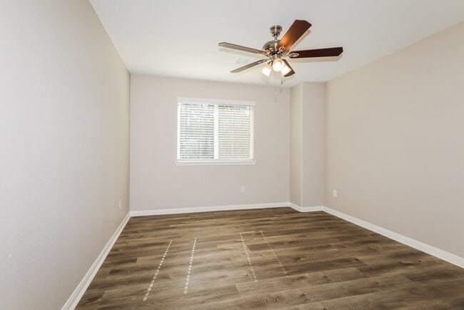 Building Photo - 4302 McGregor Blf Ln