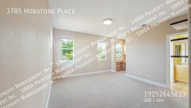 Building Photo - 3785 Hobstone Pl