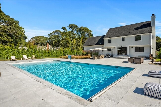 Building Photo - 805 Kayleighs Ct