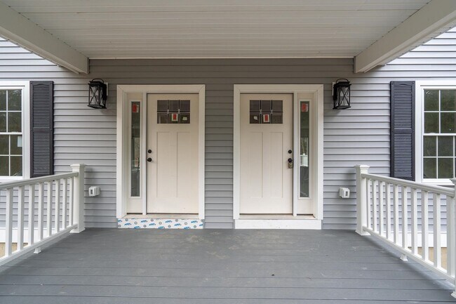 Building Photo - 86 Reservoir Dr