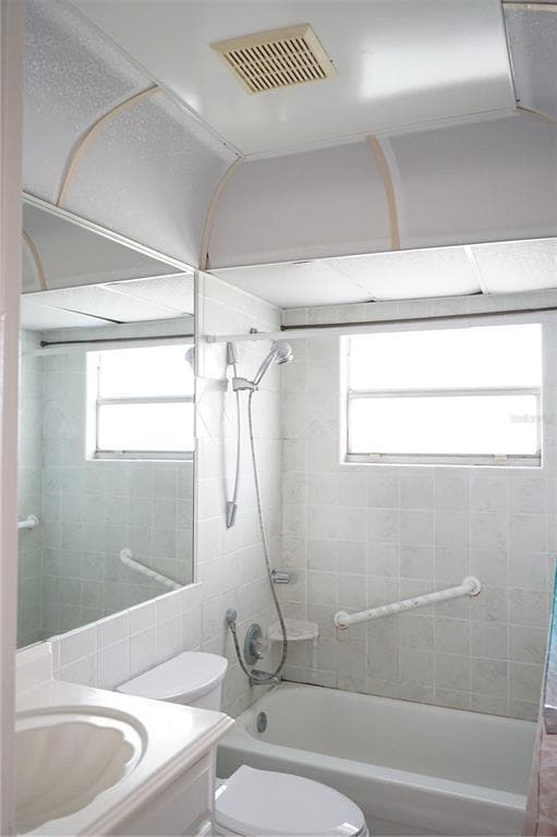 Building Photo - 101 Cambridge Trail