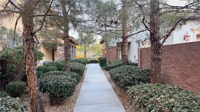 Building Photo - 1866 Via Delle Arti