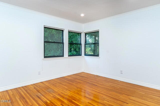 Building Photo - 2057 Hilldale Dr