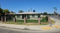Building Photo - Available Now | 3 Bd 1 Ba Home in East Bak...
