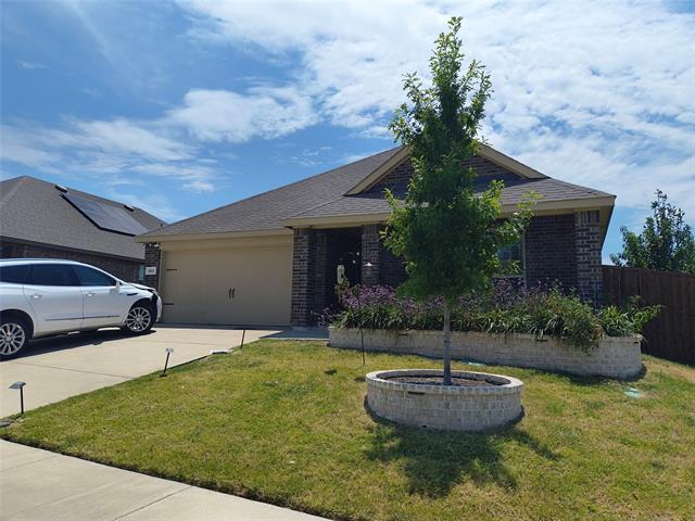 Primary Photo - 211 Spirehaven Dr