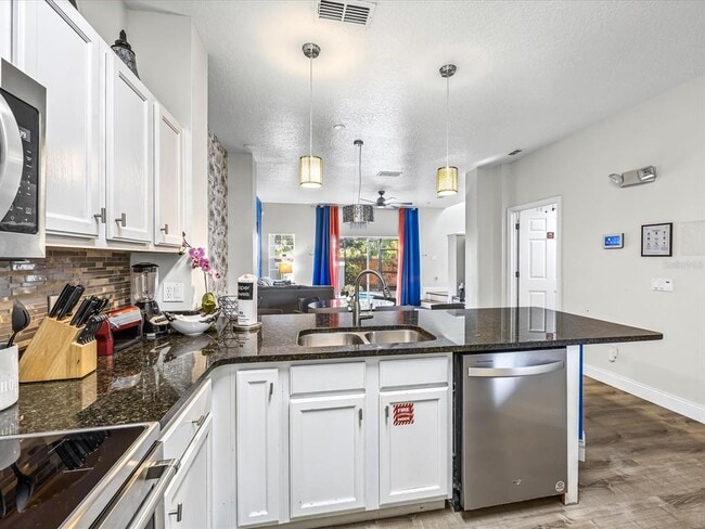 Building Photo - 4536 Alberto Cir