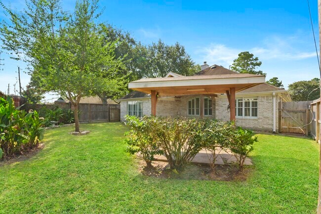 Building Photo - 2118 Louetta Spring Dr