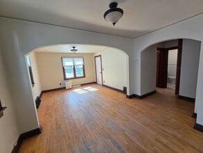 Building Photo - 53 E 14th St