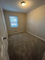 Building Photo - 3801 Carpenter Dr