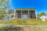 Building Photo - Beautiful 5 Bedroom Home in Clinton MD