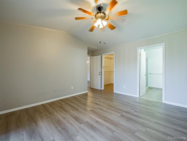 Building Photo - 8208 Chesapeake Cir