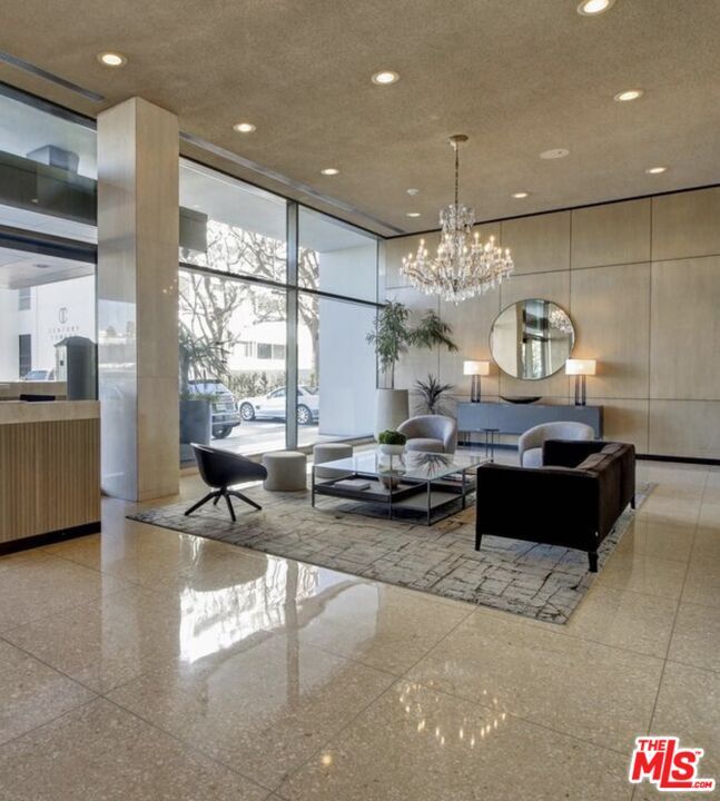 Building Photo - 2222 Ave of the Stars