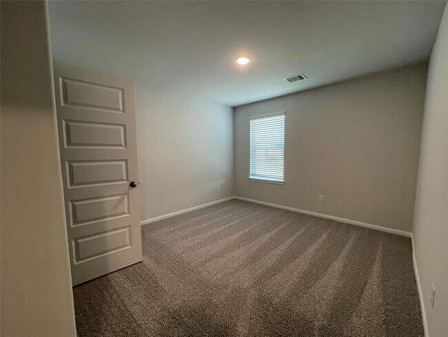 Building Photo - 8356 Bristlecone Pne Wy