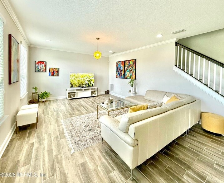 Building Photo - 6887 Azalea Grove Dr