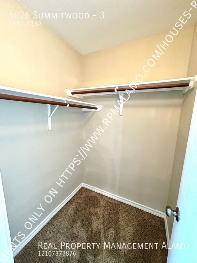 Building Photo - 5026 Summitwood-3