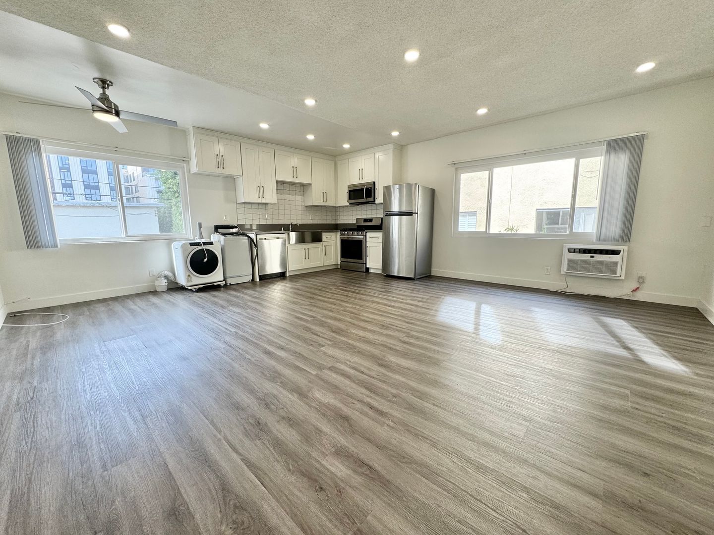 Building Photo - 3623 Keystone Av