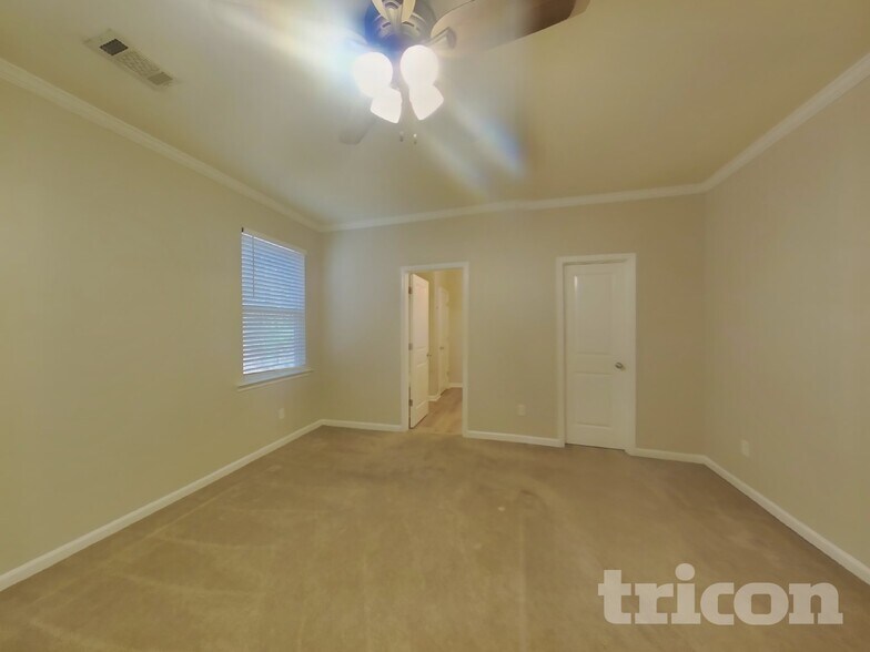 Building Photo - 7894 Bluefin Trail