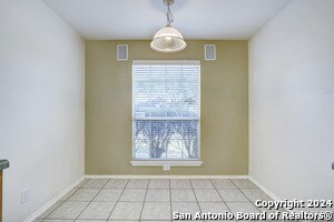 Building Photo - 523 Granite Cliff