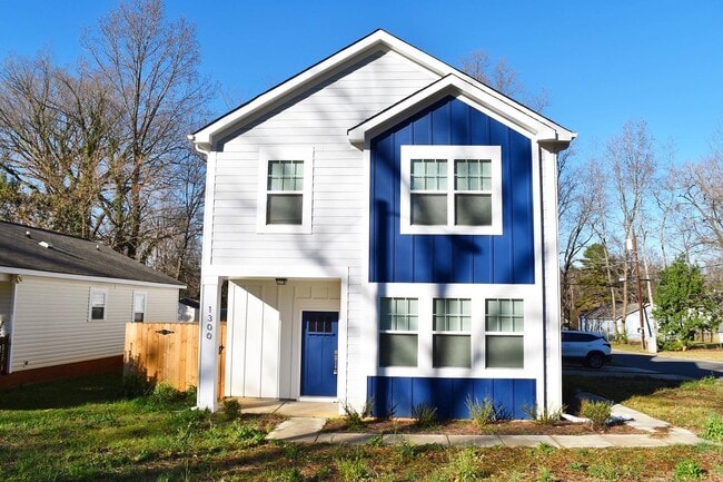 Building Photo - 1300 Norris Ave