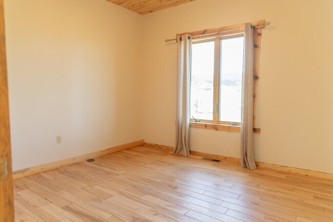 Building Photo - 60 Remington Ranch Rd